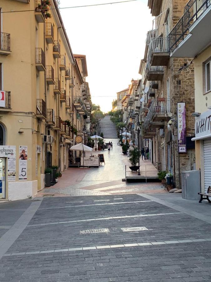 أغروبولي Cilento Suite - Scaloni المظهر الخارجي الصورة